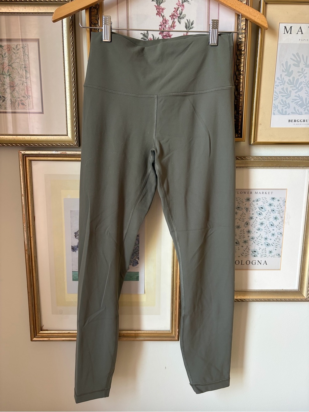 Lululemon Wunder Train High Rise Tight Leggings 25” 8
